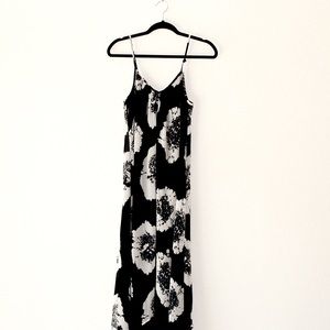Black and white floral print short long sun dress